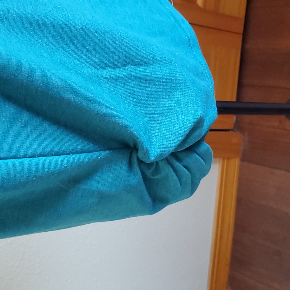 Danskin Long Sleeve Athleisure Sweatshirt Aqua Blue Size MEDIUM - Picture 3 of 8
